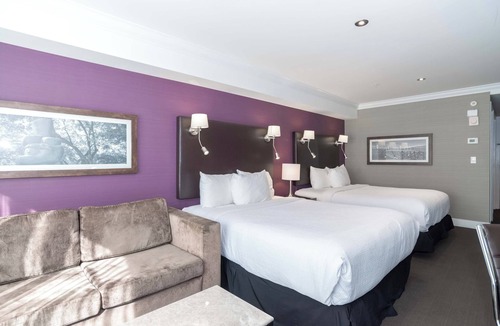 City Centre Hotel | Sandman Signature Kamloops Hotel