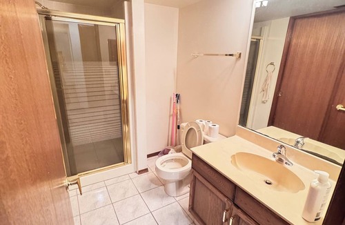 Northwest Calgary Bed & Breakfast | Sandstone Homestay