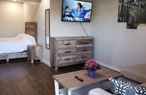 Sheridan Lake Hotel | Sheridan Lake Motel