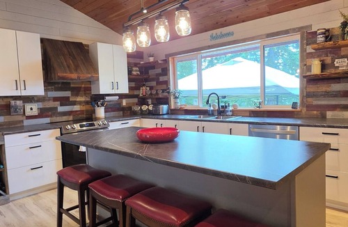 Sheridan Lake Cottage | Silver Fox Lakehouse | Lakefront, Hot Tub, Fire Pit & Pet Friendly