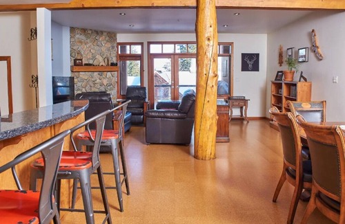 Rossland Condo | Ski in, Ski Out Condo with Hot Tub @ Red Mountain, Rossland