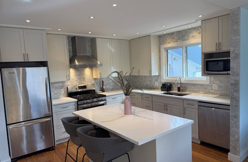 Smithers House | Smithers Home | Ski, Fish & Chef's Kitchen