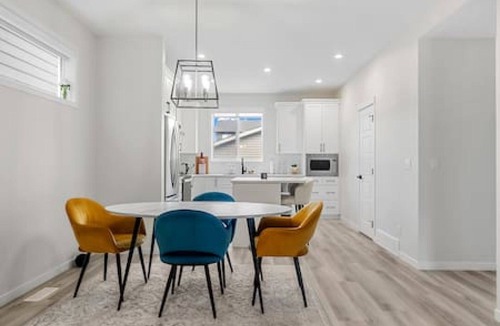 Keith House | Spacious 3BR 2.5BA, AC in Rockland Park
