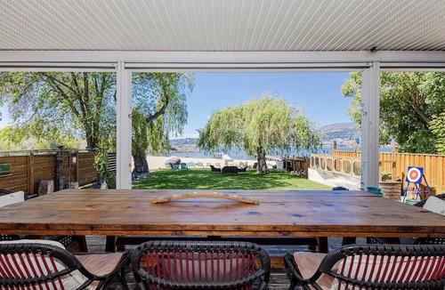 North End House | Spacious 4-bedroom home with private beach, dock, large yard, outdoor shower.