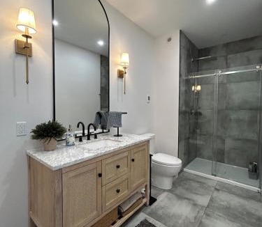 Grand Forks House | Spacious 4-bedroom Luxury Retreat