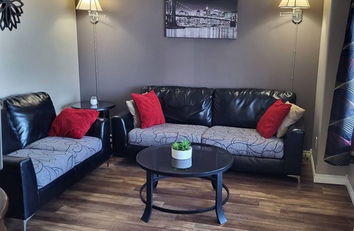 Red Deer House | Spacious 4-bedroom townhome in charming Red Deer with WiFi, AC