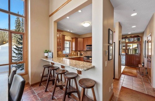 Sun Peaks House | Spacious Townhouse, Stunning Views, Phenomenal Location!