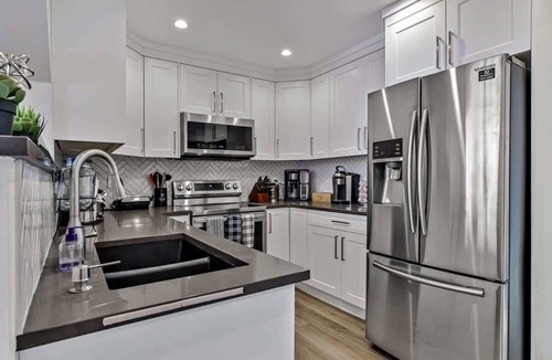 Teepee Town House | SSR Plato|Private Entry|Top View|Luxury|4BR&3BTH (RES-11682)