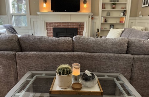 South Central Bed & Breakfast | Stirling House Bed & Breakfast
