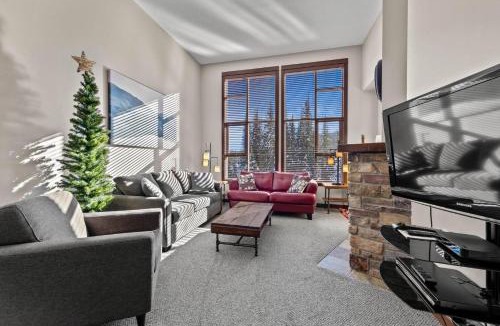 Sun Peaks Apartment | Stones Throw #26 By Bear Country