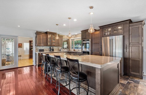 Central Okanagan House | SUNNYSIDE OASIS - Panoramic lake/mountain view, 4BR, Heated 20'x40' Private Pool