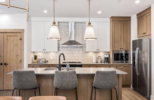 Sun Peaks House | Switchback Creek Condo 4