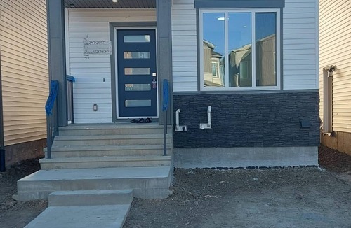 Southeast Edmonton House | The Blessed Family Home-2Bed rooms 2washrooms
