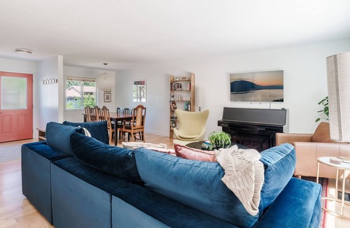 Salmon Arm House | The Bungalow on Turner Creek Trail