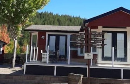 Blind Bay Cottage | The Gateway" @ Blind Bay Resort