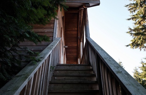 Bowen Island Cabin | the legendary Wildwood Cabins - Cabin 4