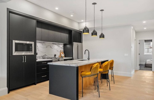 Killarney House | The Platinum Stay | Luxury 2 Bed | Min to DT