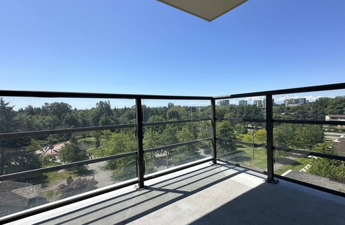 Richmond City Centre Apartment | tn11 minutes to YVR, 2 bedrooms, 2 full bathrooms,high-rise with beautiful views
