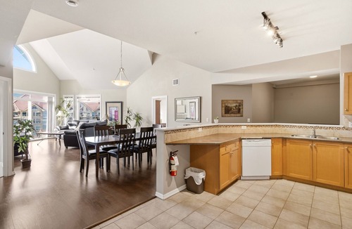 North End Condo | Top Floor Condo with Lake View and Loft in Downtown Kelowna