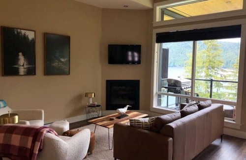 Port Renfrew Condo | Trails End Retreat