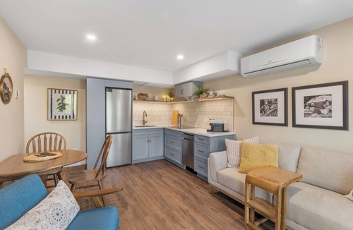 Southwest Mission Apartment | Upper Mission Casita | Boutique Lakeview Suite for Business or Leisure