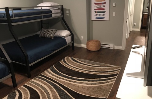Osoyoos House | *We're exempt from BC short term rental regulations! Sage Cottage #197