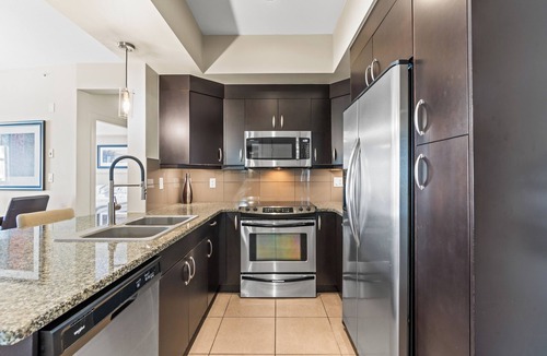 Vernon Condo | Welcome to Lakeside Lookout – your easy, lakeside, Okanagan getaway.