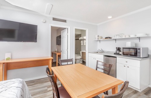 Osoyoos Hotel | Westridge Motor Inn