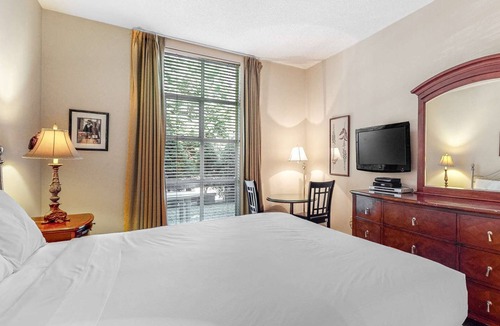 Blackcomb Hotel | Whistler - Glacier Lodge 113