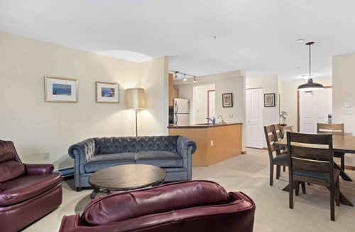 Nicklaus North Condo | Whistler - Nicklaus North - Clubhouse 206