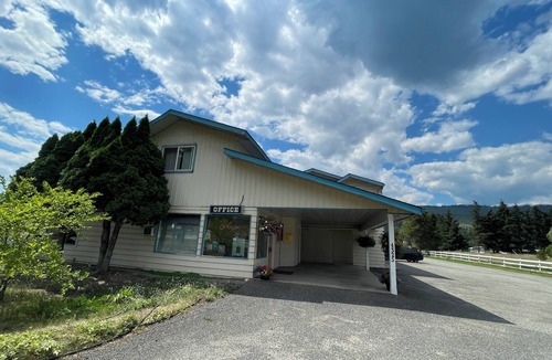 Barriere Hotel | Y5 Motel