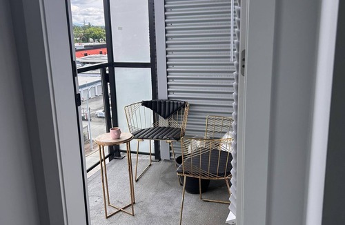 Langley Apartment | Your Perfect Stay Near All the Action!