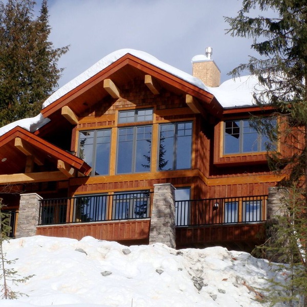 Family Friendly Mountain View Luxury Chalet