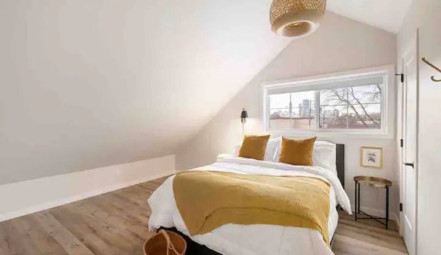 2 bed Fantastic Inglewood guesthouse w parking
