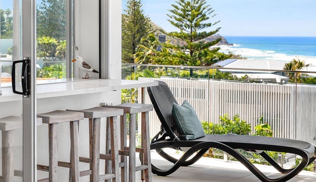 2 On The Park - Prime Location with Breathtaking Ocean Views in SUNSHINE BEACH