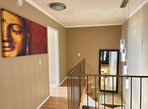 2-Storey Condo in The Fortress with Pool, Gym, WiFi, Parking