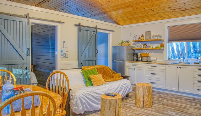 2BR Ideal for Families or Couples Traveling Together - Private Veranda - Beaches