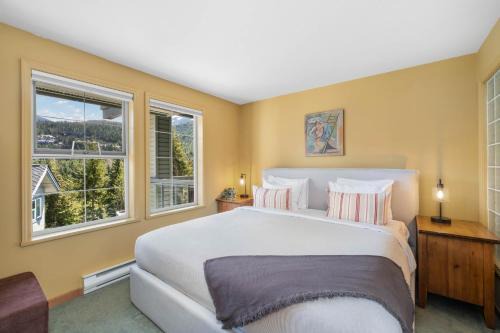 2BR in The Lynx, Family Sized, Mountain Views, Private Balcony, Tranquil Location, Parking