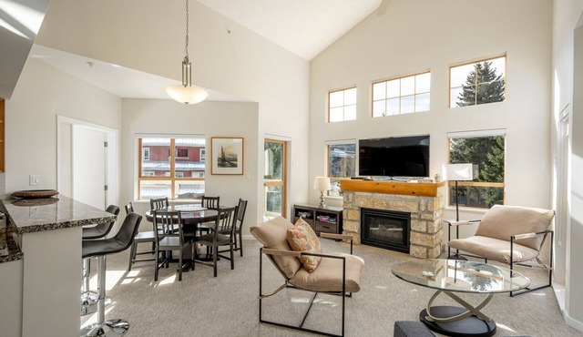 2BR + Loft + Sofabed | Tyndall Stone Lodge | Epic Village Location | Mountain Views | Pool & Hot Tub