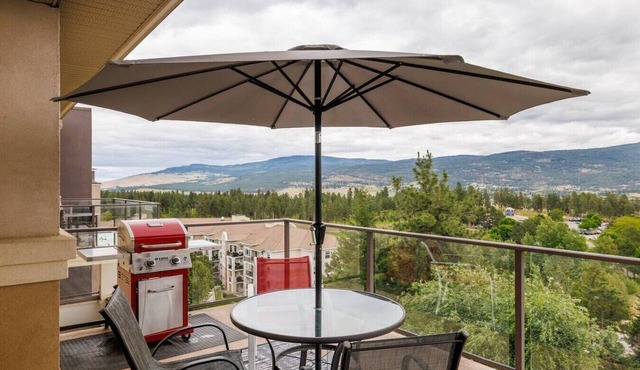 2BR | Pool, Hot Tub, Golf, UBC & Airport