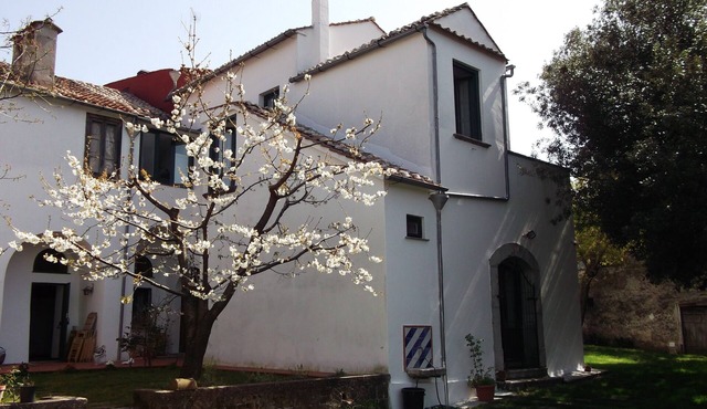 A piece of paradise nestled in a beautiful natural setting - Wi-Fi Free in Calvanico