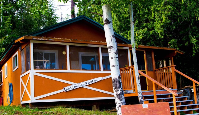 Adams Lake Waterfront Cabin