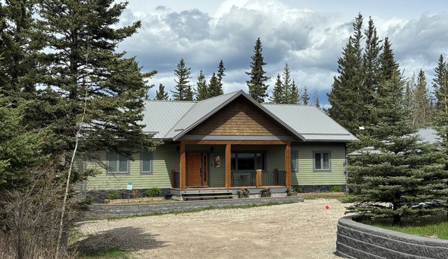 Alpine Adventure at Jasper East Gates