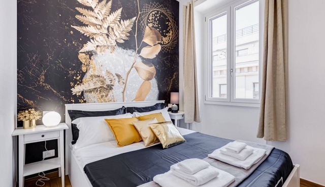 BDC - Majestic 4-Bdr in Roma