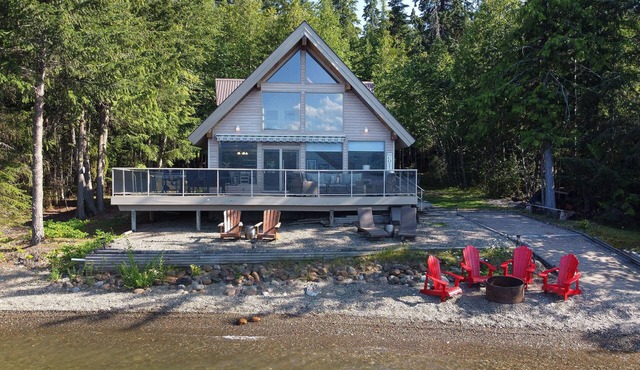 Beach House at Reedman Point