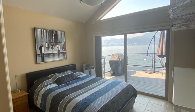 Beautiful Blind Bay Waterfront Home !