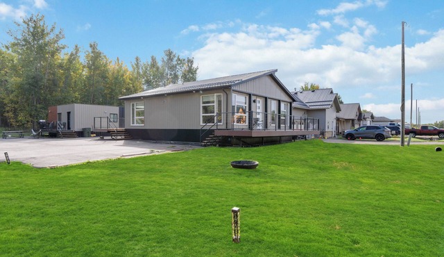 Beautiful home in peaceful and tranquil location