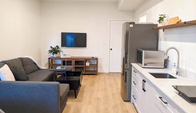 Beautiful New 1-Bedroom Ranch Park Retreat in Coquitlam