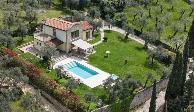 BEAUTIFUL VILLA WITH ALL THE COMFORTS in malcesine
