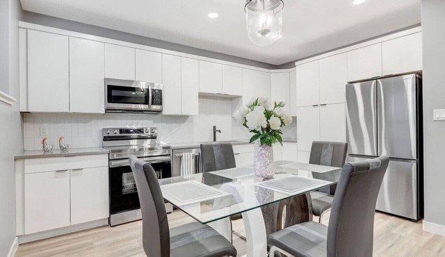 Brand New Modern Escape